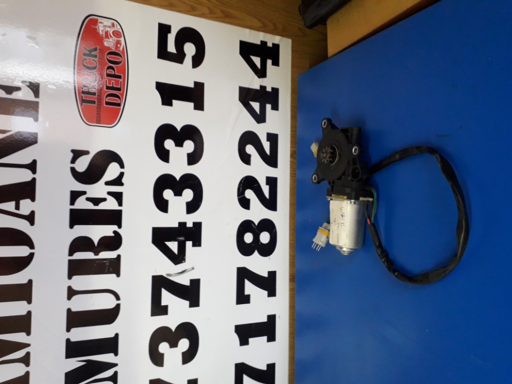 dezmembrari camion motoras geam stanga MAN TGL 8.180