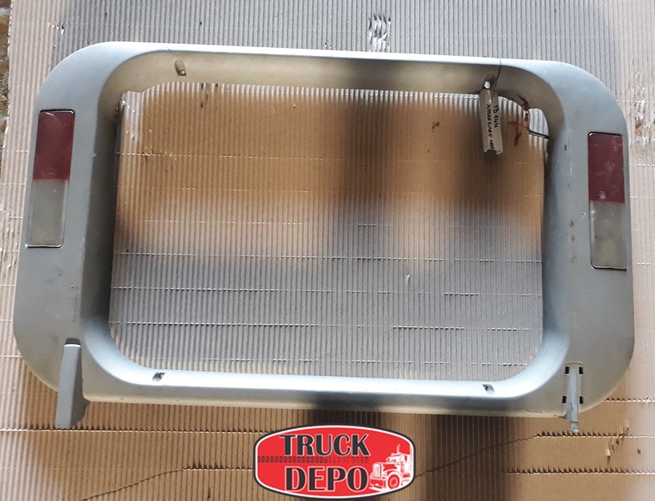 dezmembrari camion Aparatoare aripa MAN TGM 18.24