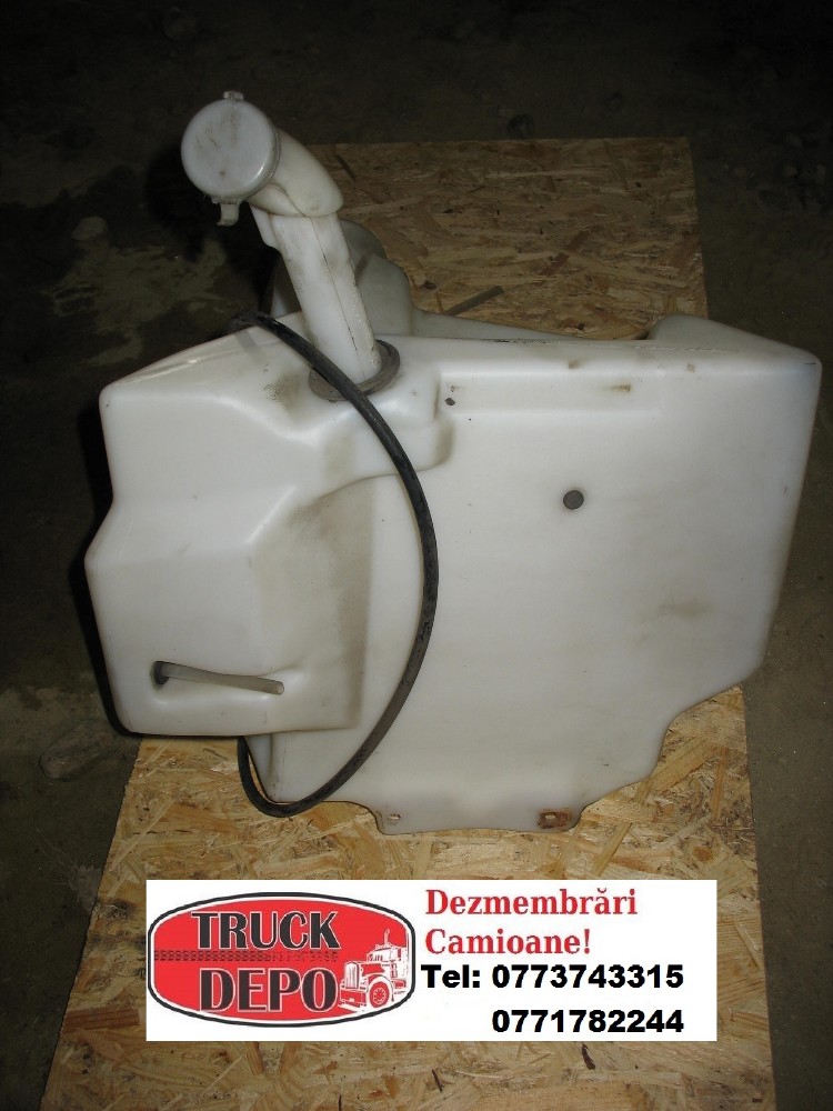 dezmembrari camion Rezervor lichid parbriz Axor