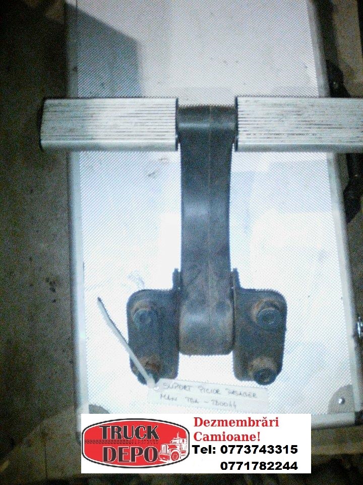 dezmembrari camion Suport picior pasager MAN TGA